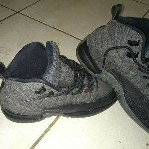 Retros 12s wool